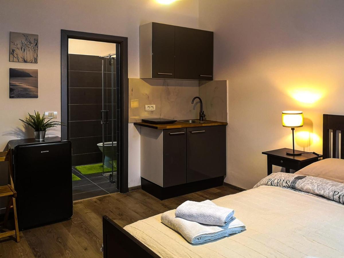 Amzei Studios & Suites บูคาเรสต์ ภายนอก รูปภาพ