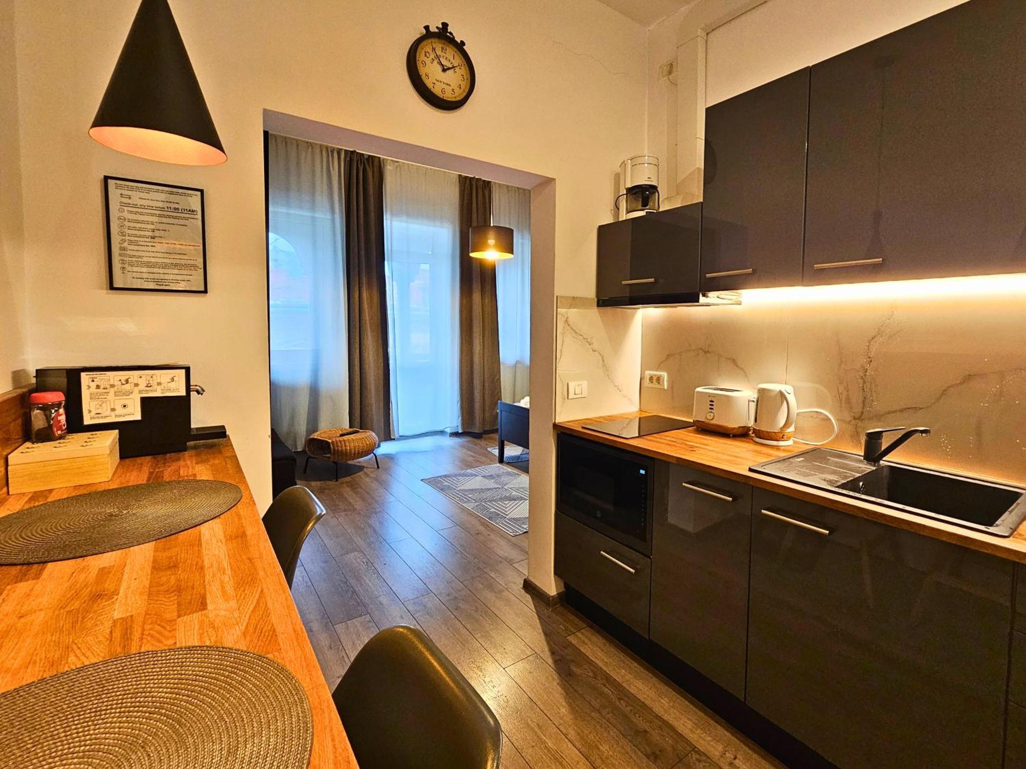 Amzei Studios & Suites บูคาเรสต์ ภายนอก รูปภาพ
